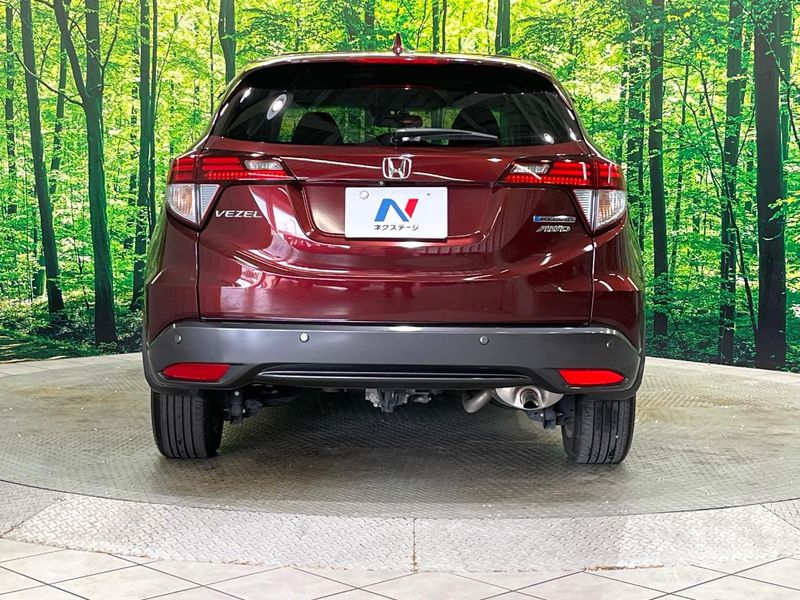 2014 Honda Vezel DAA-RU4 (UW-6aadff3e47502)[4]