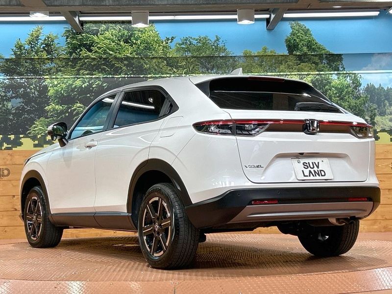 2024 Honda Vezel 6BA-RV3 (UW-6aadff3febaed)[12]