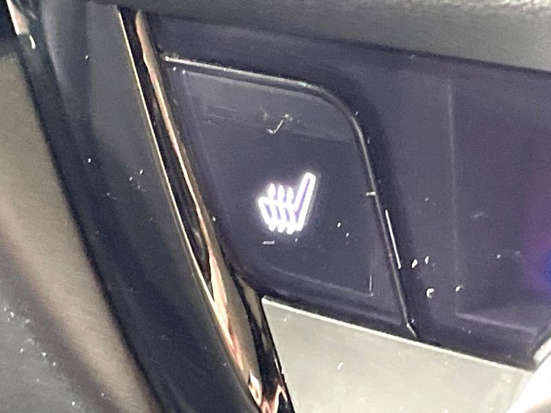 2023 Honda Vezel 6AA-RV5 (UW-6aadff45af317)[22]