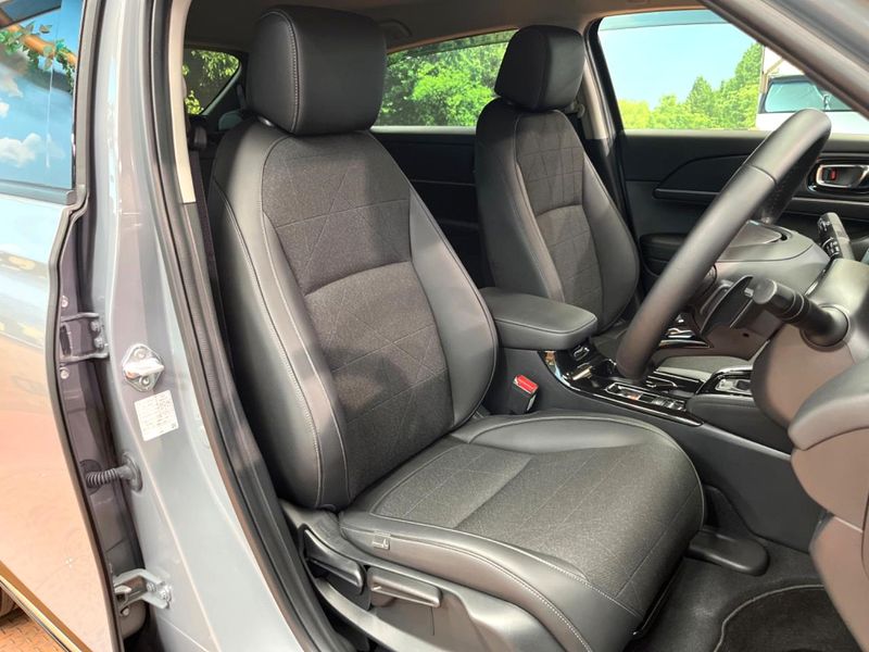 2024 Honda Vezel 6AA-RV5 (UW-6aadff49774c5)[7]