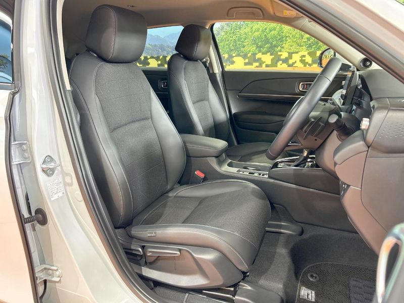 2024 Honda Vezel 6AA-RV5 (UW-6aadff4b2f42c)[18]