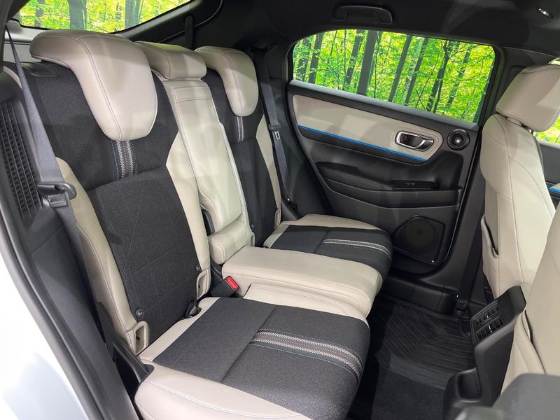 2026 Honda Vezel 6AA-RV5 (UW-6aadff4d6f622)[24]