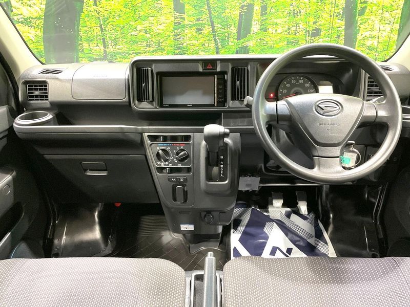 2019 Daihatsu Daihatsu Hijet Cargo EBD-S321V (UW-6aadff5564f3f)[4]