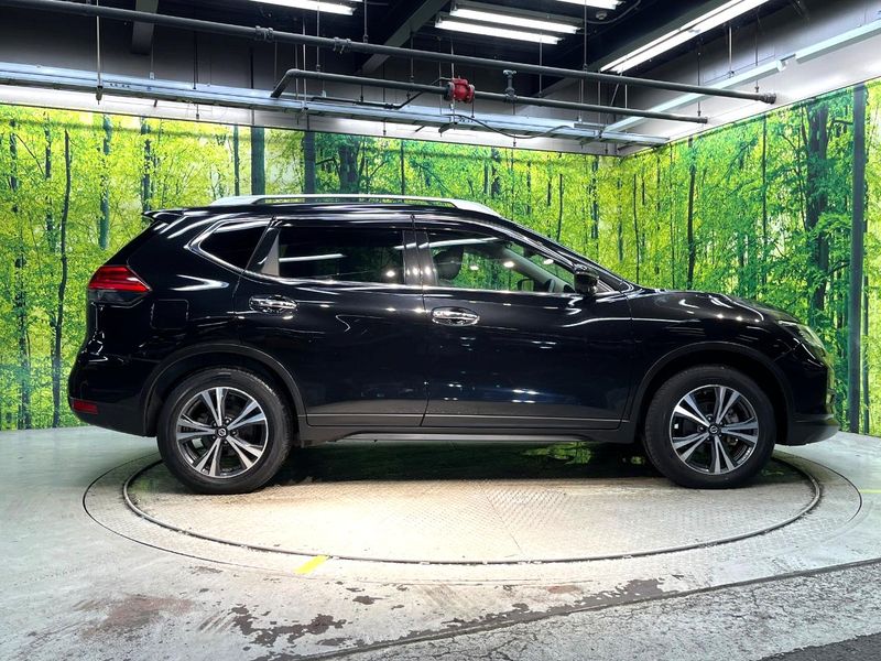 2019 Nissan X-Trail DBA-T32 (UW-6aadff751b821)[22]