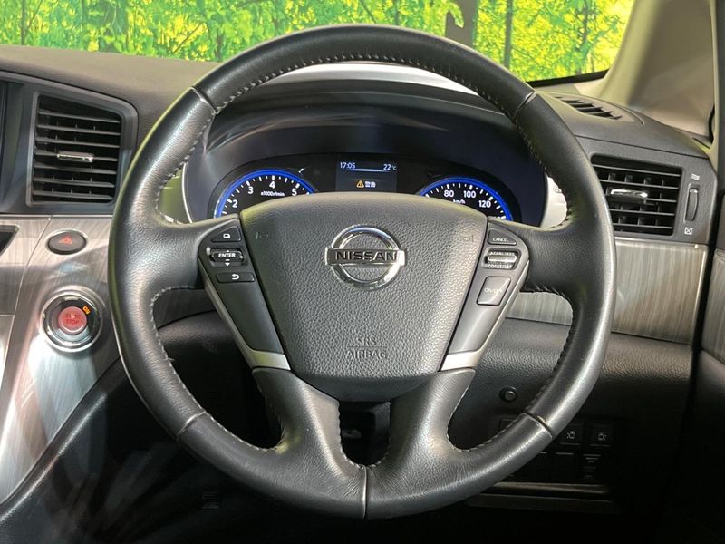 2016 Nissan Elgrand DBA-TE52 (UW-6aadff79071e1)[28]