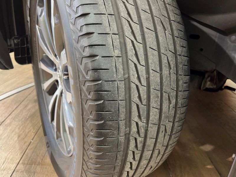 2019 Toyota Land Cruiser Prado CBA-TRJ150W (UW-6aadff7cc982d)[23]