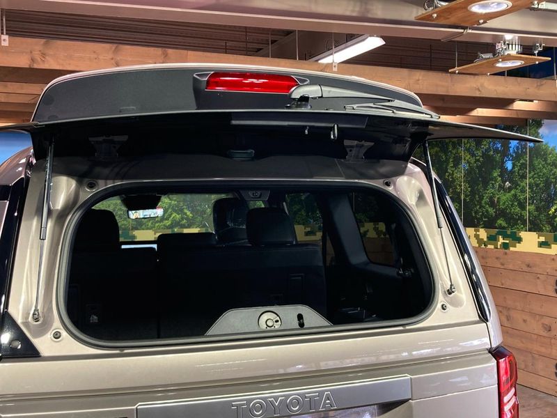 2025 Toyota Land Cruiser 250 3BA-TRJ250W (UW-6aadff88dd151)[24]