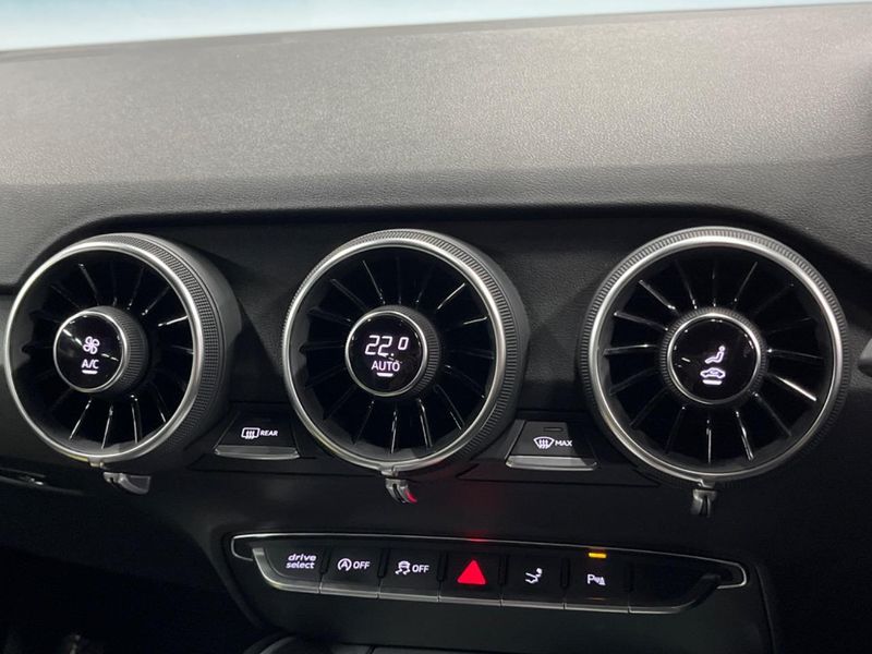 2017 Audi TT Coupe ABA-FVCJS (UW-6aadff8c99804)[5]