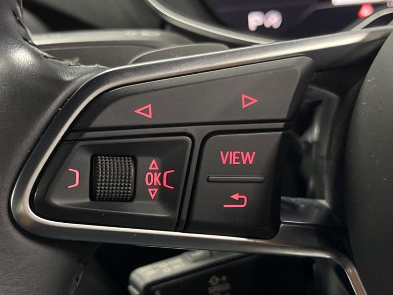 2017 Audi TT Coupe ABA-FVCJS (UW-6aadff8c99804)[17]