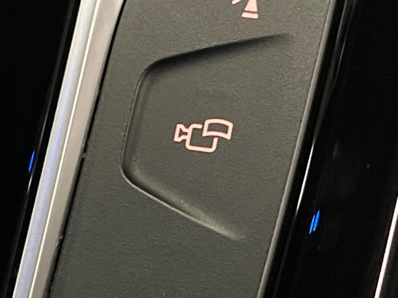 2019 BMW 5 Series DBA-JA20 (UW-6aadffaf0b5a6)[14]