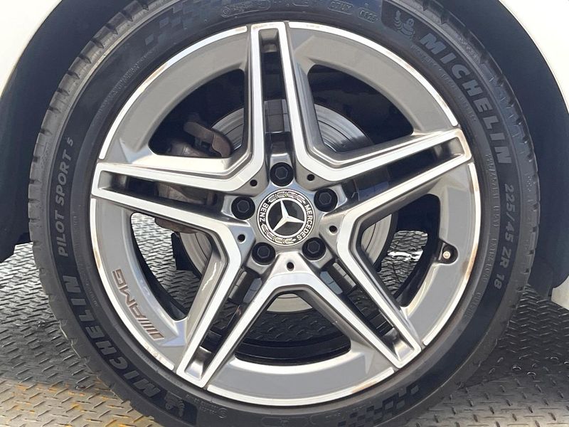 2019 Mercedes Benz CLA Class 3DA-118312M (UW-6aadffb20d9a2)[20]