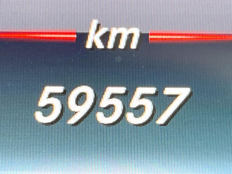 2018 Mercedes Benz C Class DBA-205040C (UW-6aadffb2c48c6)[2]