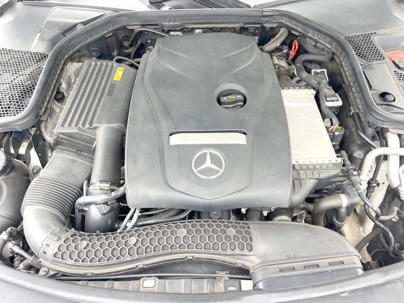 2018 Mercedes Benz C Class DBA-205040C (UW-6aadffb2c48c6)[4]