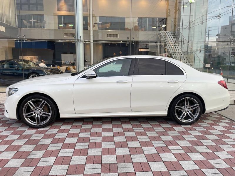 2017 Mercedes Benz E Class RBA-213042C (UW-6aadffb3df643)[18]