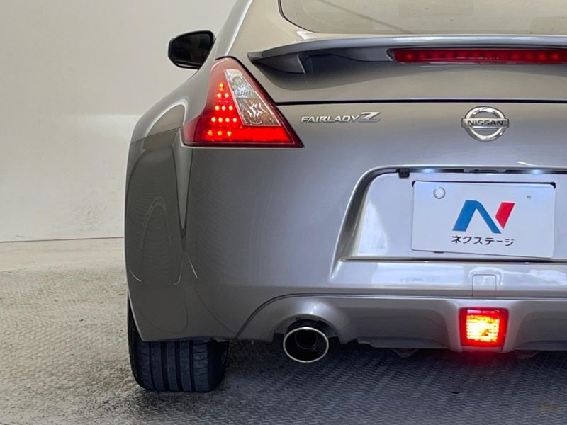 2009 Nissan Fairlady Z CBA-Z34 (UW-6aadffc7720d9)[18]