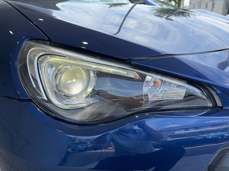 2014 Subaru BRZ DBA-ZC6 (UW-6aadffcb060e9)[18]