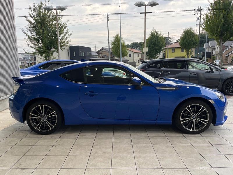 2016 Subaru BRZ DBA-ZC6 (UW-6aadffcb31453)[16]
