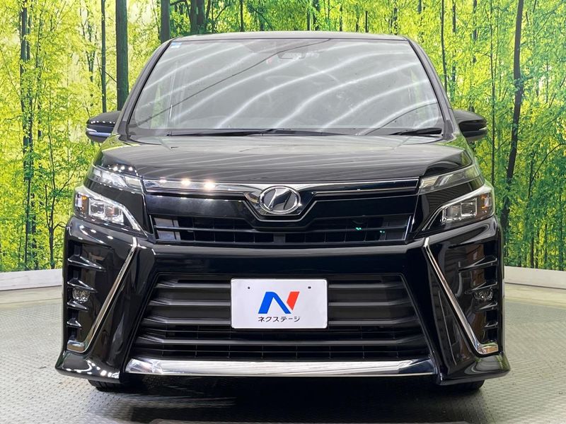 2017 Toyota Voxy DBA-ZRR80W (UW-6aadffdfa4fb1)[7]