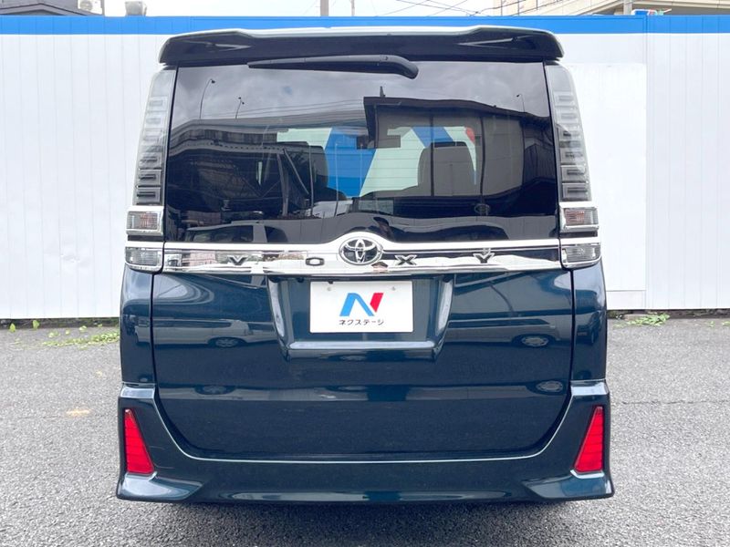 2017 Toyota Voxy DBA-ZRR80W (UW-6aadffe053a0d)[19]