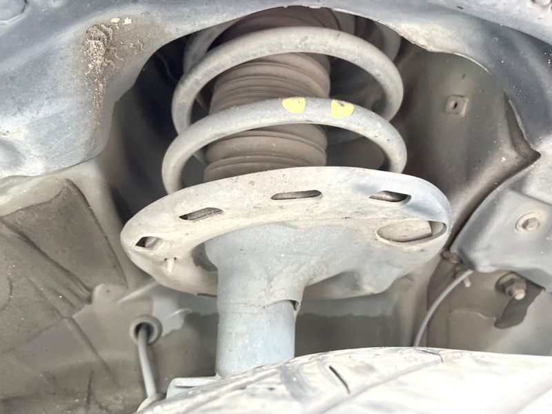 2017 Toyota Voxy DBA-ZRR80W (UW-6aadffe053a0d)[9]