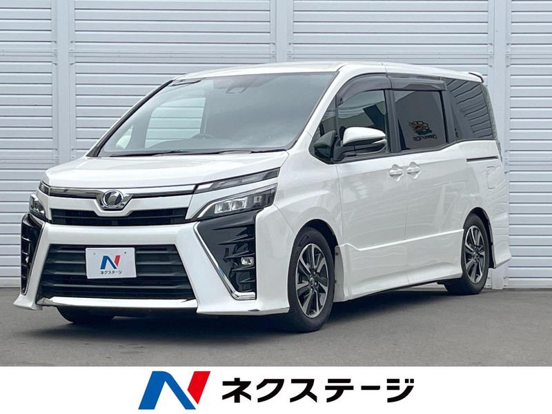 2018 Toyota Voxy DBA-ZRR80W (UW-6aadffe1aa715)[3]