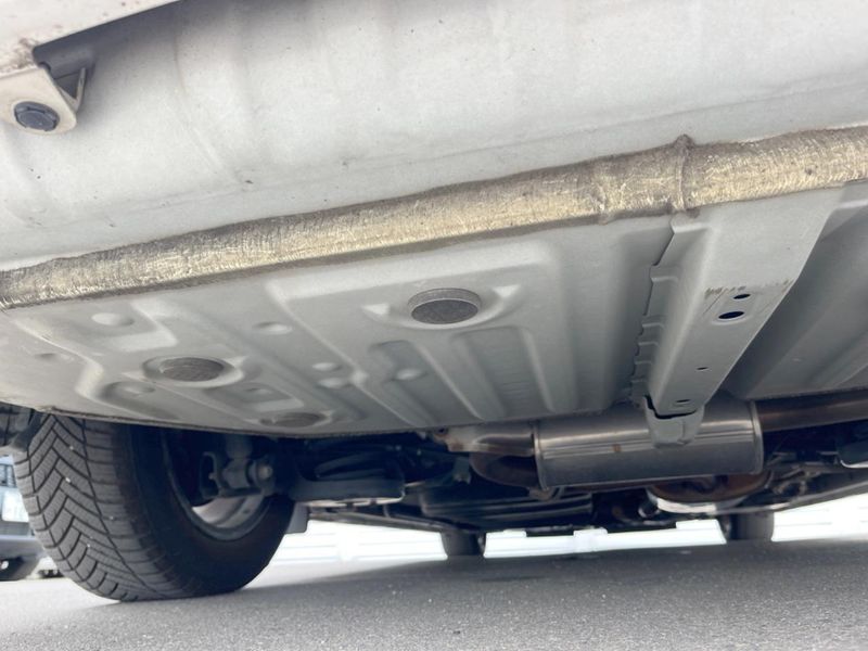 2018 Toyota Voxy DBA-ZRR80W (UW-6aadffe1aa715)[23]