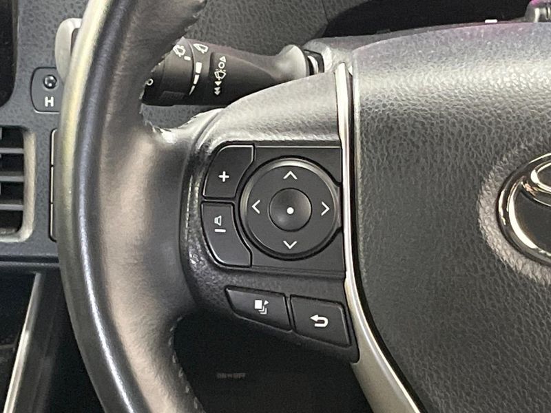 2020 Toyota Voxy DBA-ZRR80W (UW-6aadffe72e895)[15]