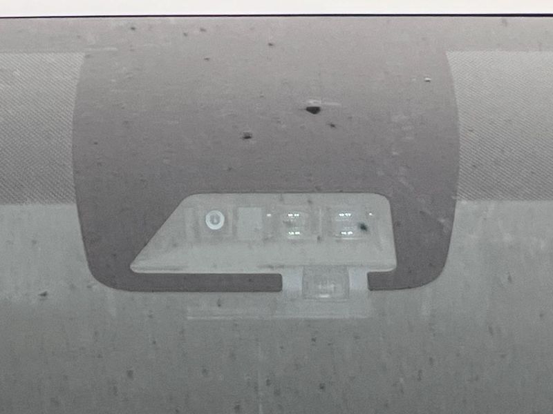 2021 Toyota Voxy 3BA-ZRR80W (UW-6aadffe97dfb9)[19]