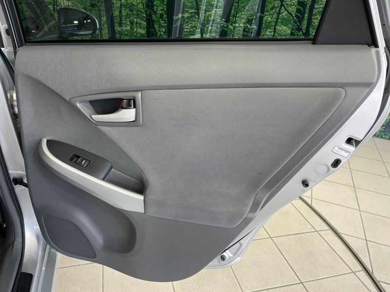 2010 Toyota Prius DAA-ZVW30 (UW-6aadfffe5ea42)[28]