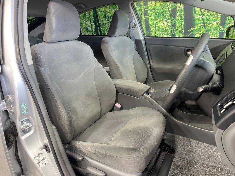 2010 Toyota Prius DAA-ZVW30 (UW-6aadfffe5ea42)[6]