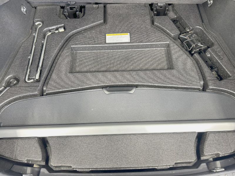 2016 Toyota Prius DAA-ZVW50 (UW-6aae0006ad58d)[15]