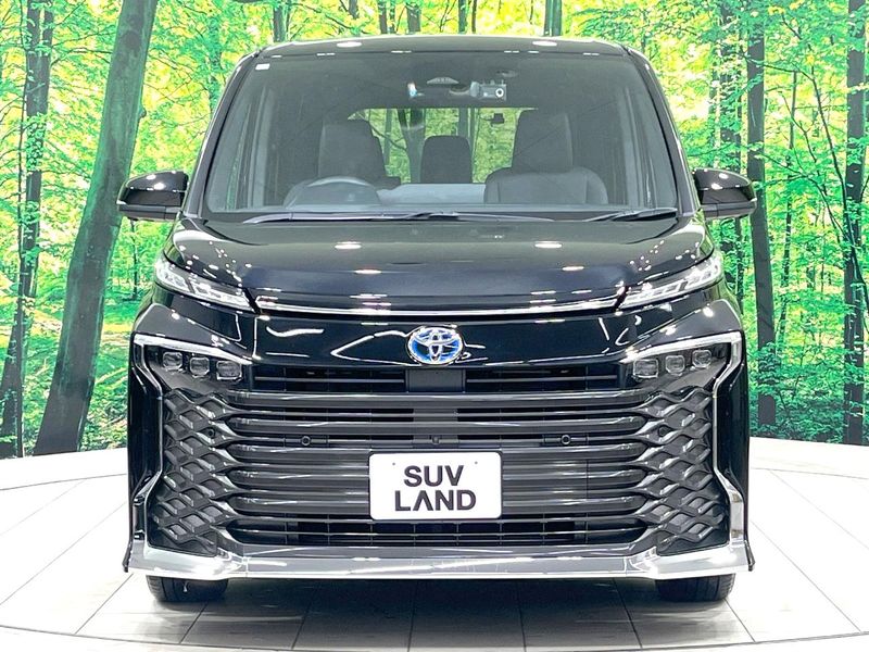 2023 Toyota Voxy 6AA-ZWR90W (UW-6aae002d3f2fa)[16]