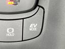 2017 Toyota C-HR DAA-ZYX10 (UW-6aae003aaeb61)[27]