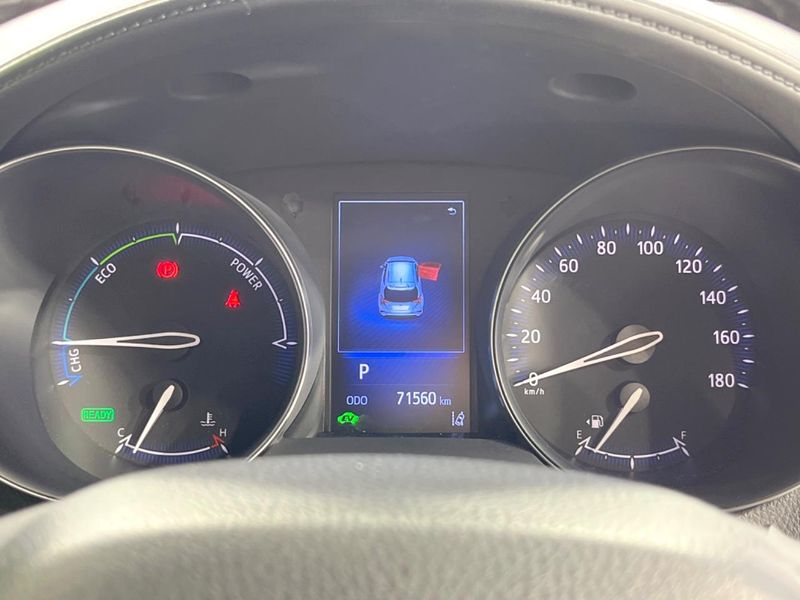 2017 Toyota C-HR DAA-ZYX10 (UW-6aae003aaeb61)[20]