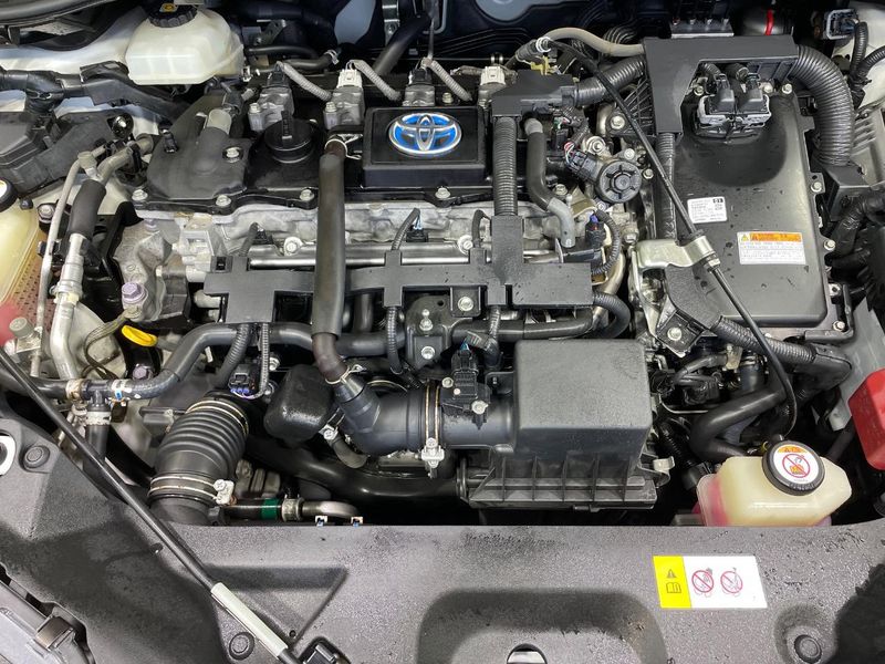 2018 Toyota C-HR DAA-ZYX10 (UW-6aae003dbda43)[13]