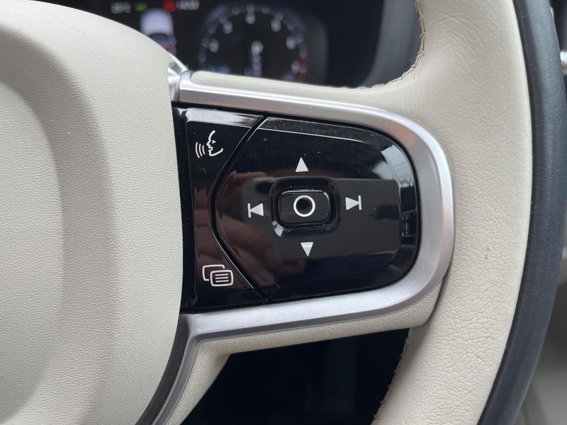 2019 Volvo S60 DBA-ZB420 (UW-6aaf4cf20022b)[24]