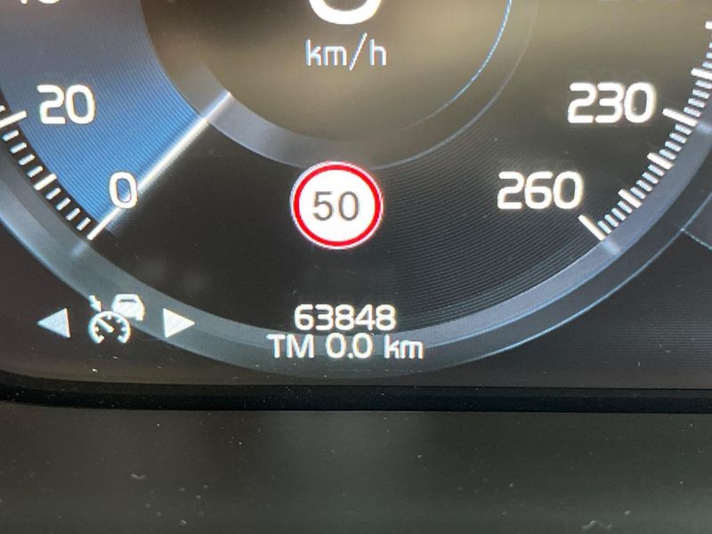 2019 Volvo S60 DBA-ZB420 (UW-6aaf4cf20022b)[2]