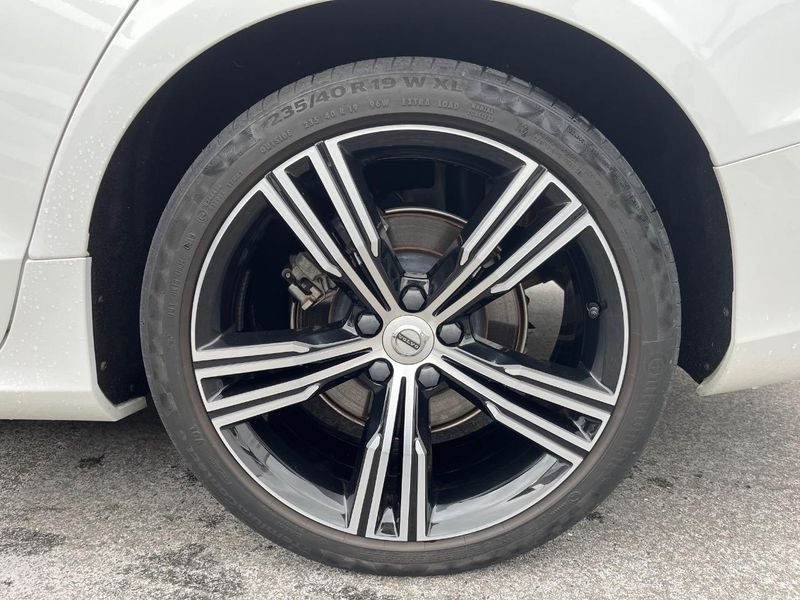 2019 Volvo S60 DBA-ZB420 (UW-6aaf4cf20022b)[10]