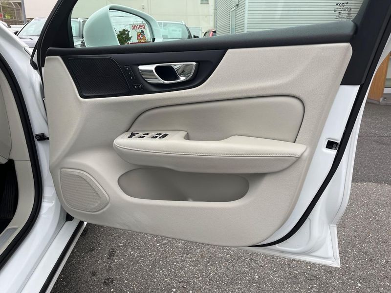 2019 Volvo S60 DBA-ZB420 (UW-6aaf4cf20022b)[14]