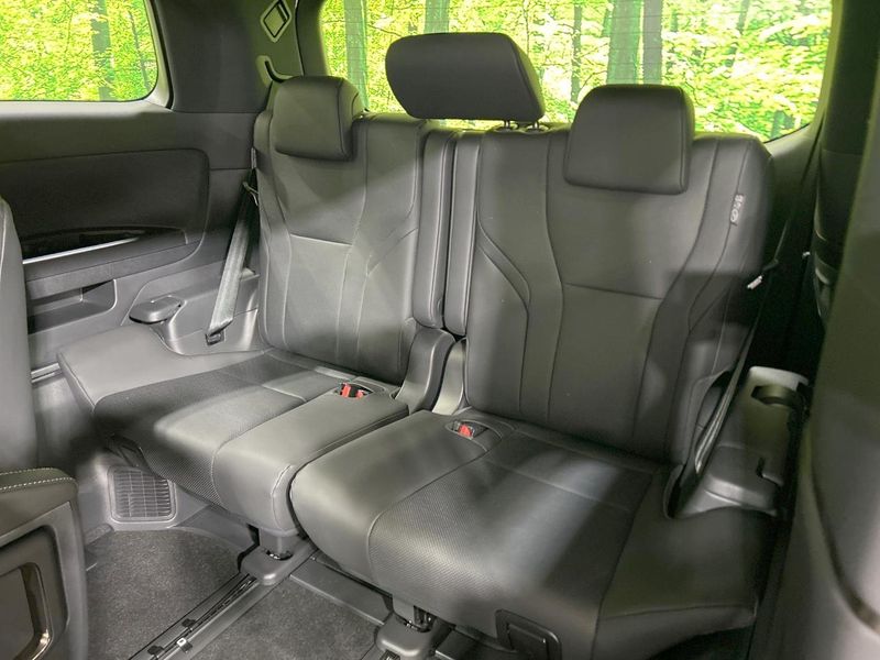 2025 Toyota Alphard Hybrid 6AA-AAHH40W (UW-6aaf4d0e6c1ac)[23]