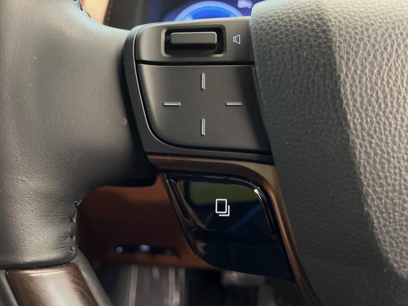 2023 Toyota Vellfire Hybrid 6AA-AAHH45W (UW-6aaf4d1504b49)[14]