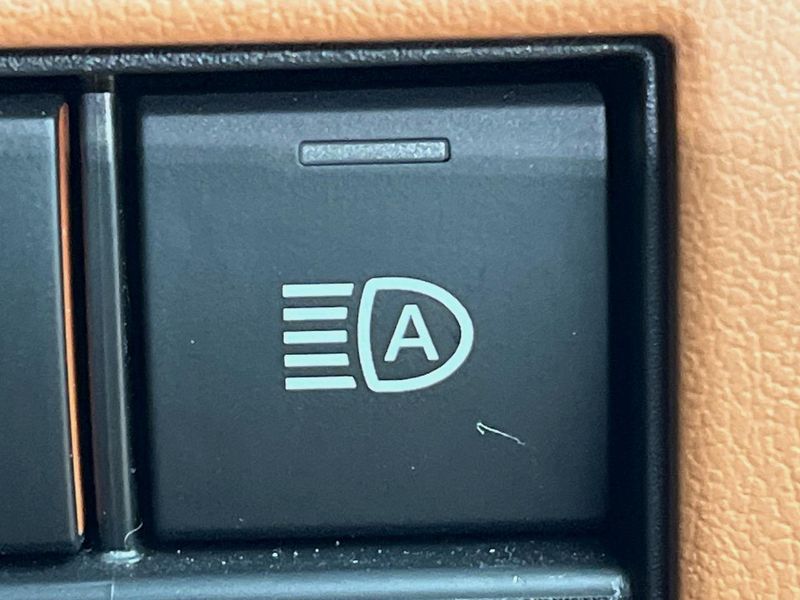 2023 Toyota Vellfire Hybrid 6AA-AAHH45W (UW-6aaf4d1504b49)[24]