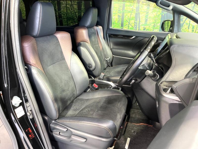 2017 Toyota Alphard DBA-AGH30W (UW-6aaf4d240a1c4)[21]