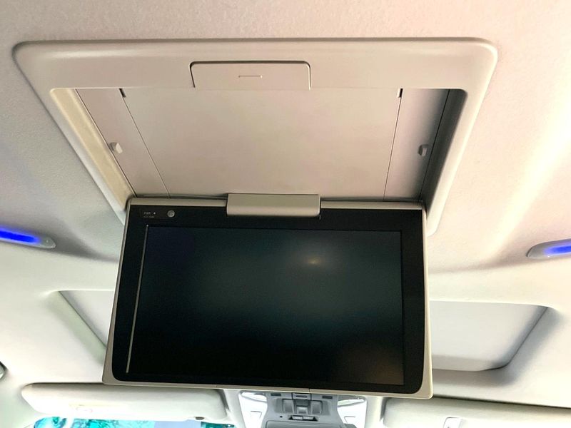 2020 Toyota Alphard 3BA-AGH30W (UW-6aaf4d2cb338b)[6]