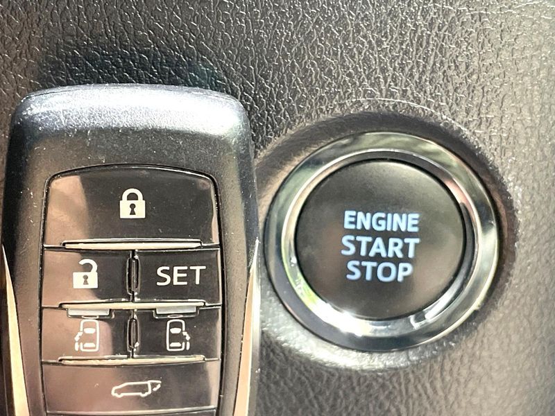 2021 Toyota Alphard 3BA-AGH30W (UW-6aaf4d3577054)[19]
