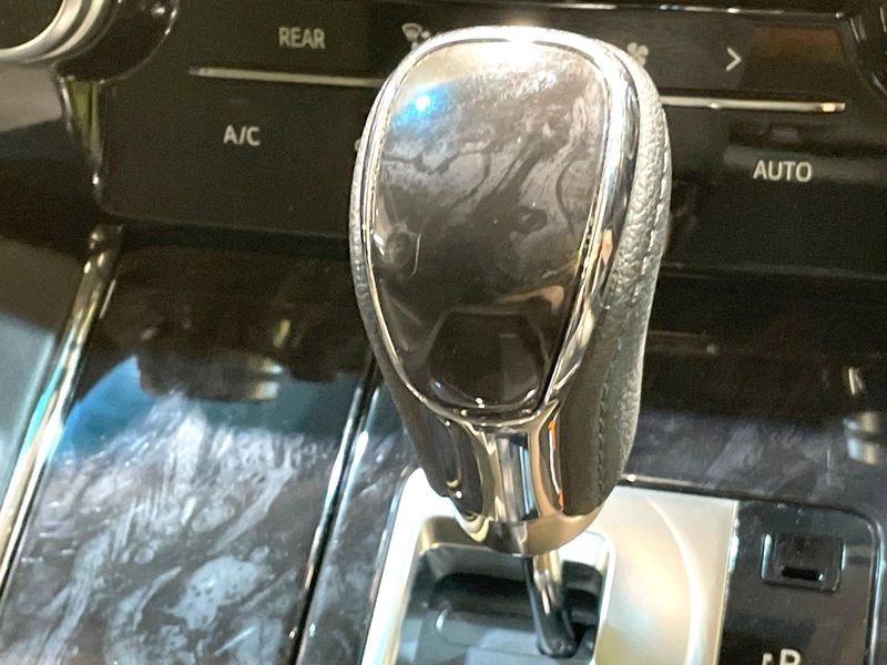 2021 Toyota Alphard 3BA-AGH30W (UW-6aaf4d3577054)[29]