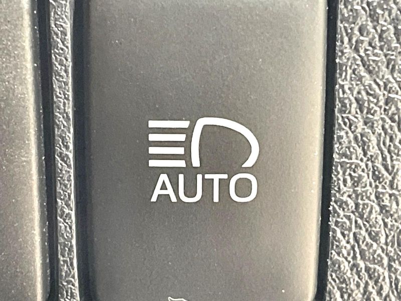 2021 Toyota Alphard 3BA-AGH30W (UW-6aaf4d3577054)[18]