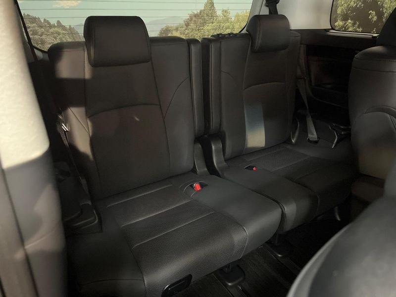 2023 Toyota Alphard 3BA-AGH35W (UW-6aaf4d381f48f)[11]