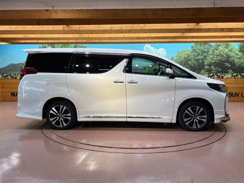 2023 Toyota Alphard 3BA-AGH35W (UW-6aaf4d381f48f)[25]