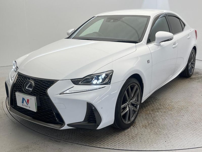 2016 Lexus IS DAA-AVE30 (UW-6aaf4d4a88b4a)[9]